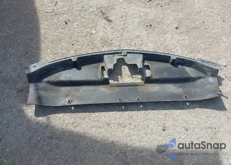 2012 Cadillac Escalade Premium z USA, uszkodzony, nr VIN 1GYS3CEF3CR245206